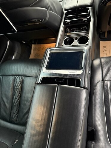 BMW 750 2015, 290,000 km - 4.4 l - Bakı