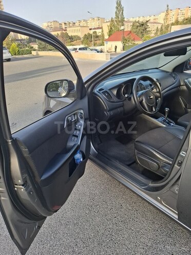 Kia Forte 2010, 175,000 km - 1.6 l - Bakı
