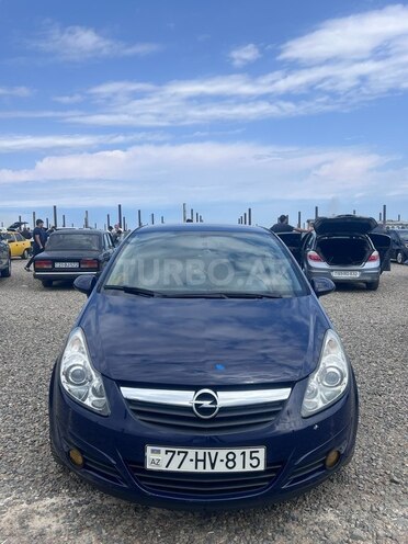 Opel Corsa 2009, 180,000 km - 1.4 l - Gəncə