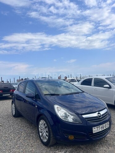Opel Corsa 2009, 180,000 km - 1.4 l - Gəncə