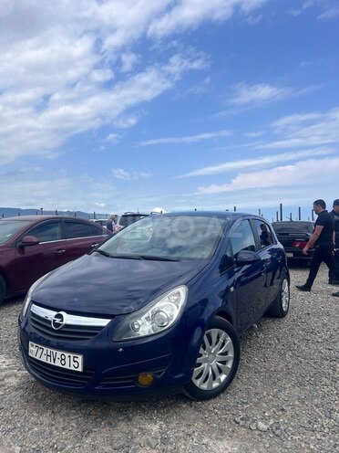 Opel Corsa 2009, 180,000 km - 1.4 l - Gəncə