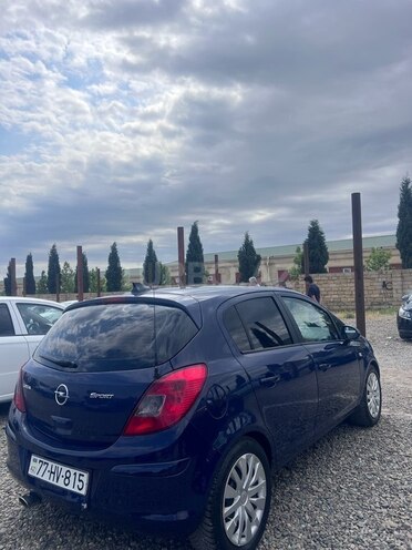 Opel Corsa 2009, 180,000 km - 1.4 l - Gəncə