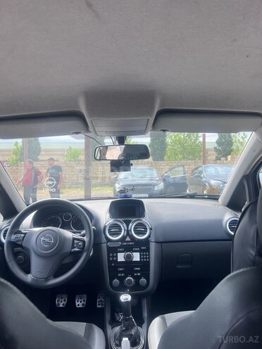 Opel Corsa 2009, 180,000 km - 1.4 l - Gəncə
