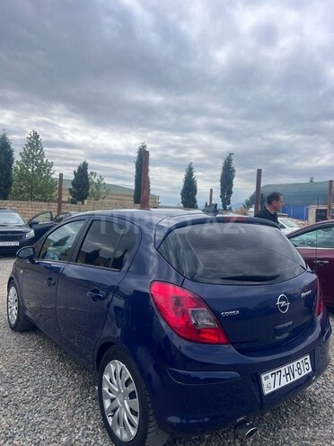 Opel Corsa 2009, 180,000 km - 1.4 l - Gəncə