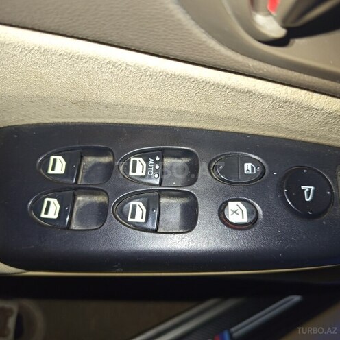 Honda Civic 2006, 400,000 km - 1.3 l - Bakı