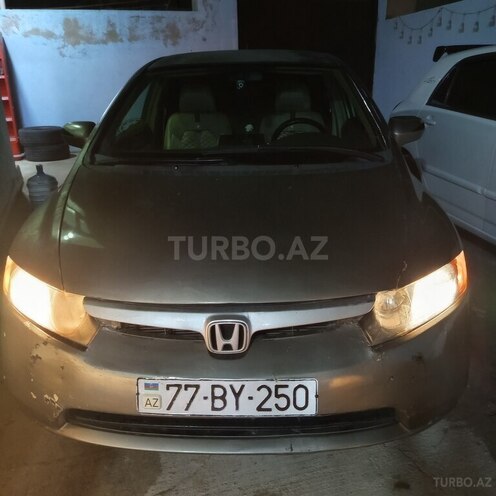 Honda Civic 2006, 400,000 km - 1.3 l - Bakı