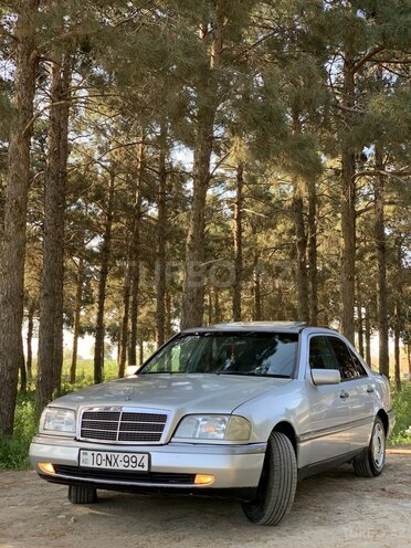 Mercedes C 180 1995, 676,000 km - 1.8 l - Biləsuvar