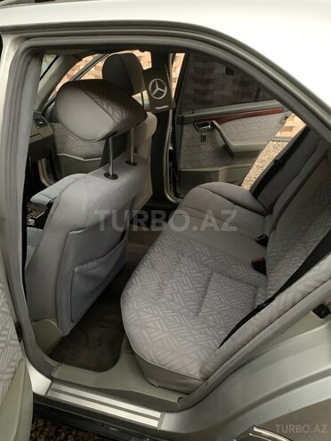Mercedes C 180 1995, 676,000 km - 1.8 l - Biləsuvar