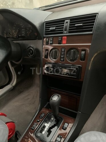 Mercedes C 180 1995, 676,000 km - 1.8 l - Biləsuvar