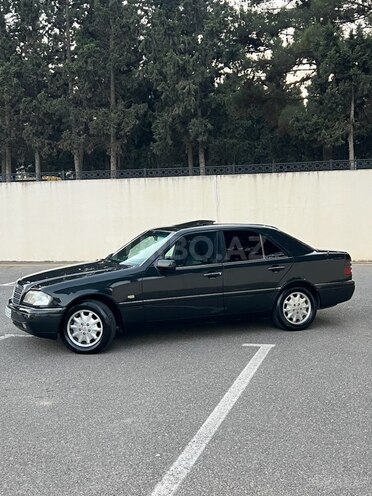 Mercedes C 220 1994, 401,327 km - 2.2 л - Sumqayıt
