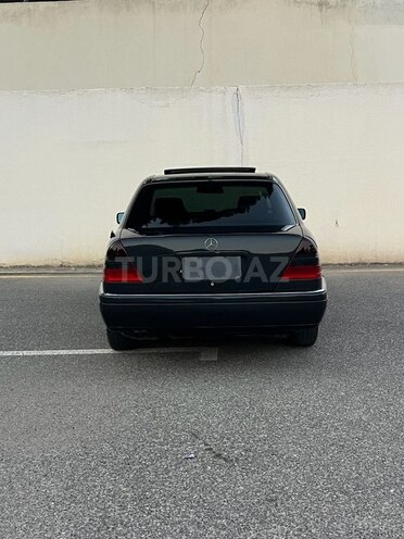 Mercedes C 220 1994, 401,327 km - 2.2 л - Sumqayıt