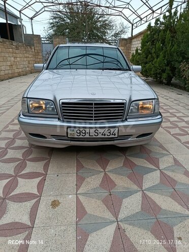 Mercedes C 180 1999, 256,000 km - 1.8 л - Sabirabad
