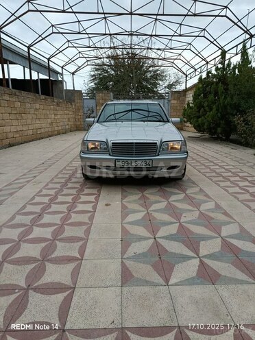Mercedes C 180 1999, 256,000 km - 1.8 л - Sabirabad