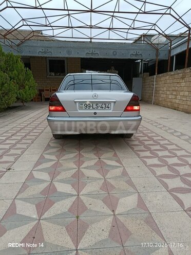 Mercedes C 180 1999, 256,000 km - 1.8 л - Sabirabad
