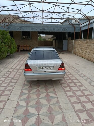 Mercedes C 180 1999, 256,000 km - 1.8 л - Sabirabad