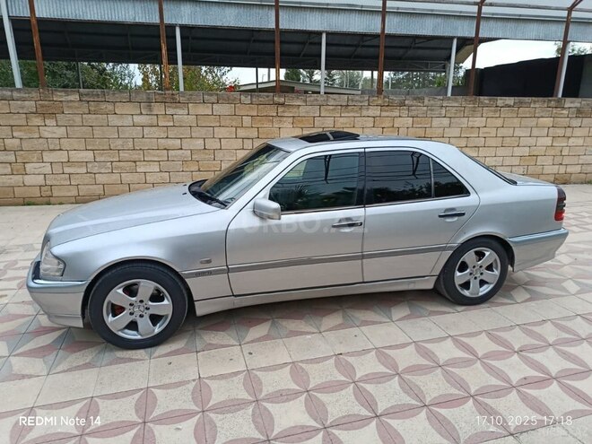 Mercedes C 180 1999, 256,000 km - 1.8 л - Sabirabad