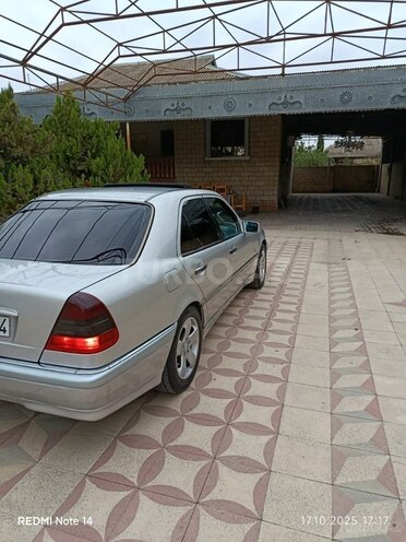 Mercedes C 180 1999, 256,000 km - 1.8 л - Sabirabad