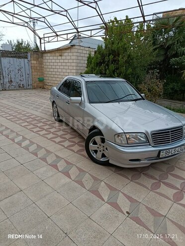 Mercedes C 180 1999, 256,000 km - 1.8 л - Sabirabad