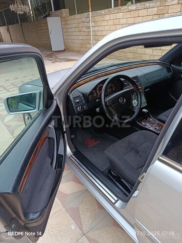 Mercedes C 180 1999, 256,000 km - 1.8 л - Sabirabad