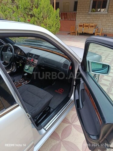 Mercedes C 180 1999, 256,000 km - 1.8 л - Sabirabad
