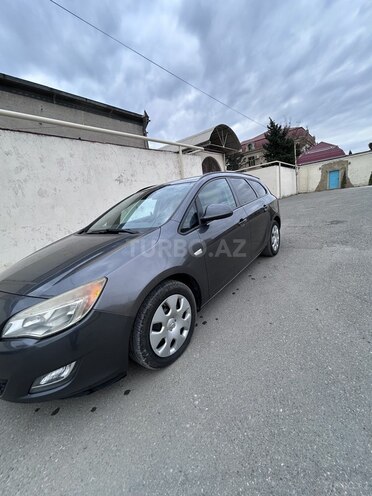 Opel Astra-9