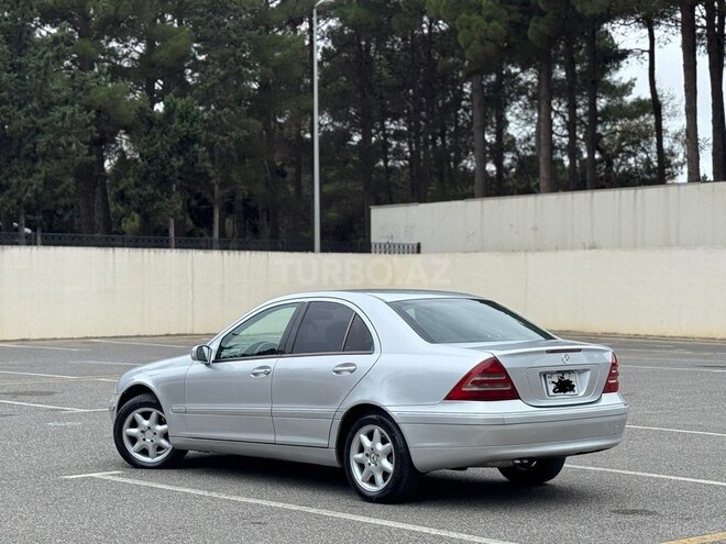 Mercedes C 240 2002, 295,840 km - 2.6 l - Bakı