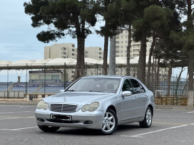 Mercedes C 240 2002, 295,840 km - 2.6 l - Bakı