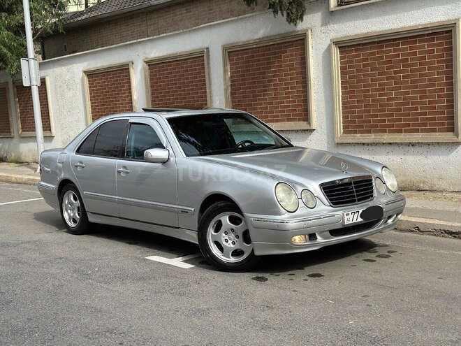 Mercedes E 220 2000, 550,340 km - 2.2 l - Bakı
