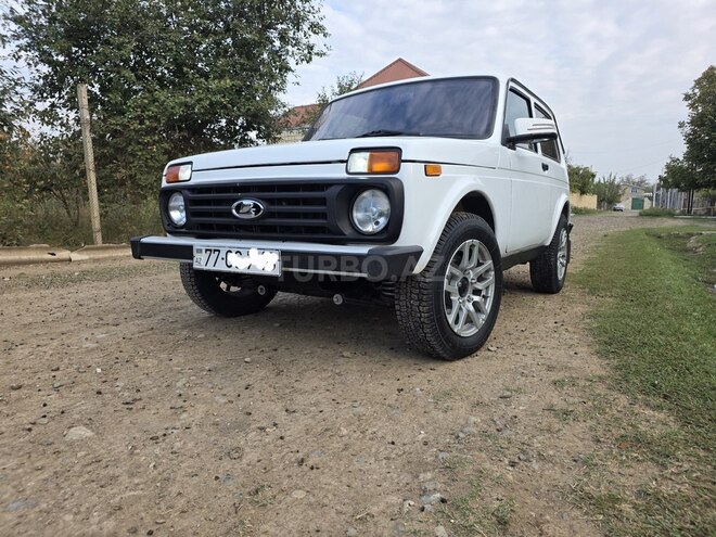 LADA (VAZ) Niva 2017, 95,000 km - 1.7 l - Gəncə