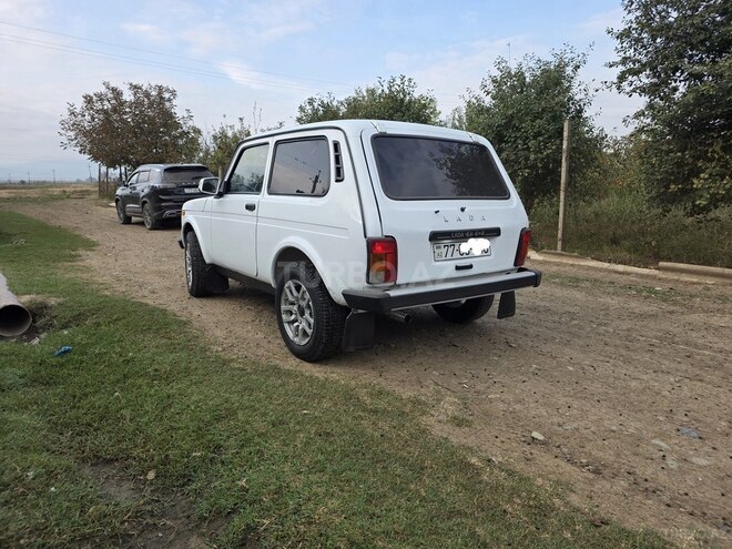 LADA (VAZ) Niva 2017, 95,000 km - 1.7 l - Gəncə