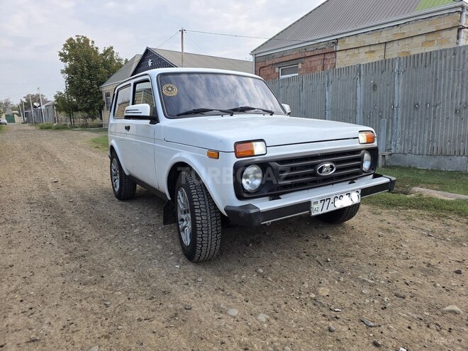 LADA (VAZ) Niva 2017, 95,000 km - 1.7 l - Gəncə