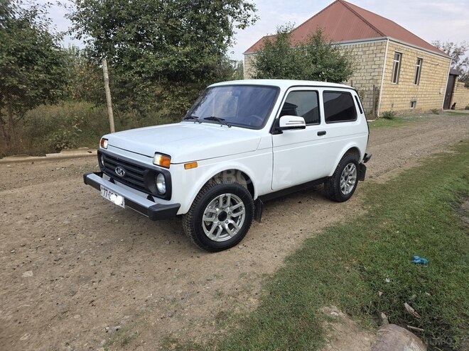 LADA (VAZ) Niva 2017, 95,000 km - 1.7 l - Gəncə