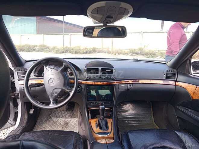 Mercedes E 270 2002, 385,418 km - 2.7 l - Bakı