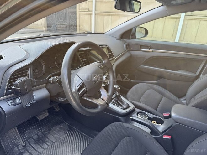 Hyundai Elantra 2019, 95,348 km - 1.6 l - Bakı