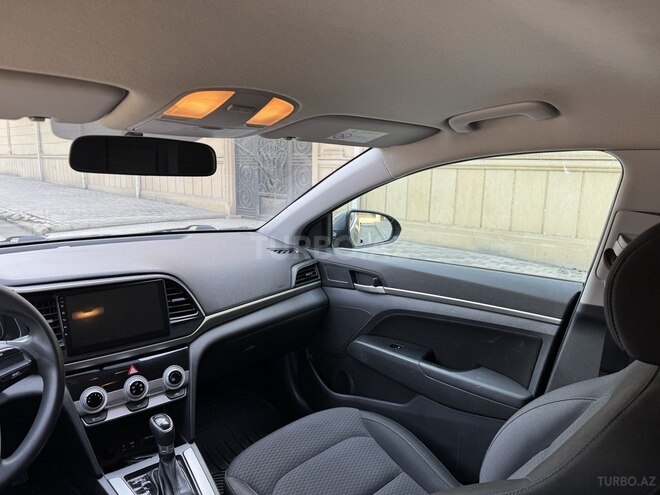 Hyundai Elantra 2019, 95,348 km - 1.6 l - Bakı