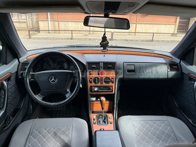 Mercedes C 180 1994, 328,000 km - 1.8 л - Bakı