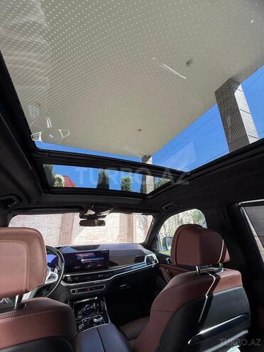 BMW X7-18