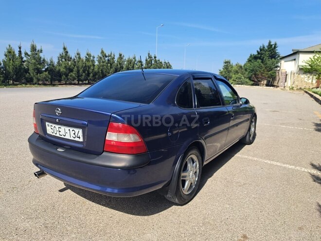 Opel Vectra 1996, 330,000 km - 2.0 l - Bakı