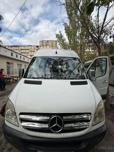 Mercedes Sprinter 313 2009, 207,000 km - 2.2 l - Bakı