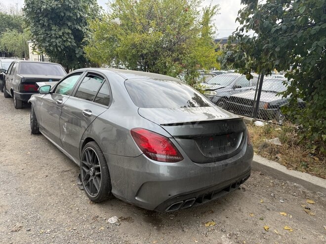 Mercedes C 300 2019, 61,000 km - 2.0 l - Gəncə