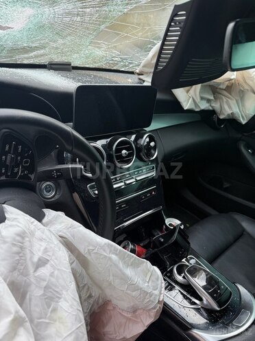 Mercedes C 300 2019, 61,000 km - 2.0 l - Gəncə