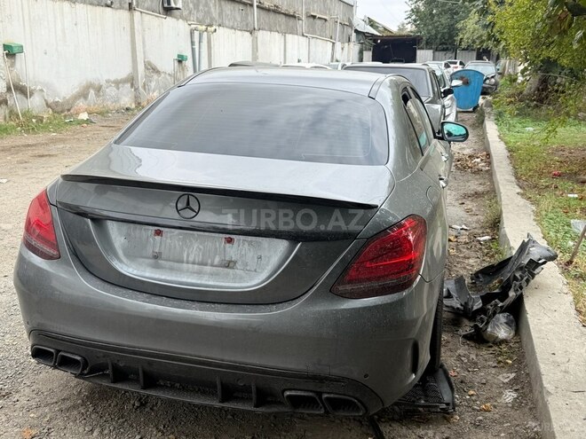 Mercedes C 300 2019, 61,000 km - 2.0 l - Gəncə