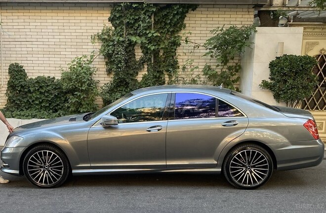 Mercedes S 350 2006, 345,000 km - 3.5 l - Sabirabad