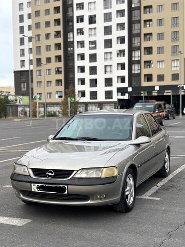 Opel Vectra 1996, 250,000 km - 2.0 l - Bakı