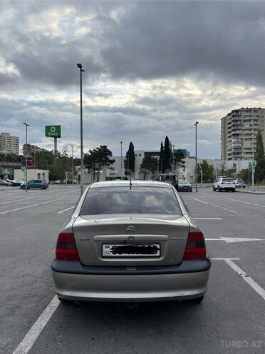 Opel Vectra 1996, 250,000 km - 2.0 l - Bakı