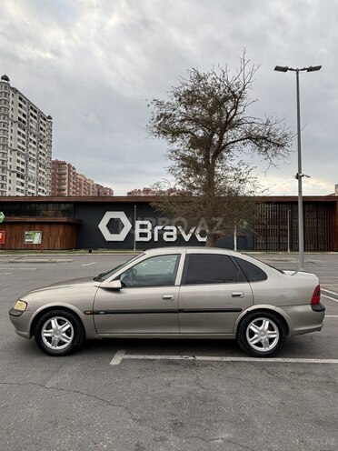 Opel Vectra 1996, 250,000 km - 2.0 l - Bakı