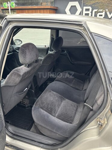 Opel Vectra 1996, 250,000 km - 2.0 l - Bakı