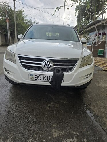 Volkswagen Tiguan 2009, 220,360 km - 2.0 l - Gəncə