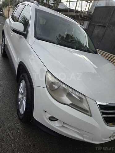 Volkswagen Tiguan 2009, 220,360 km - 2.0 l - Gəncə