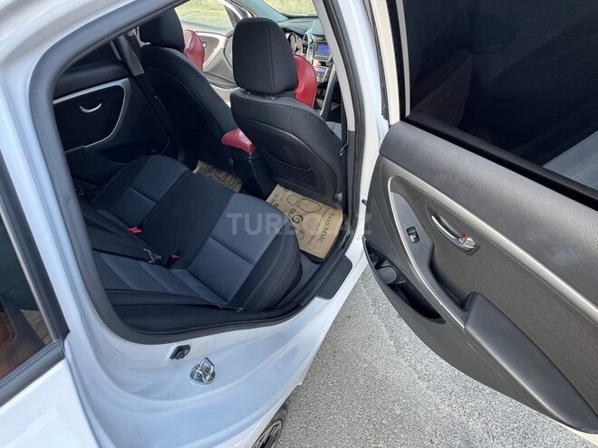 Hyundai i30 2012, 210,000 km - 1.6 l - Bakı